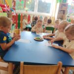 Słoneczka dzień kropki