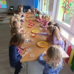 Dziewczynki tworzą własne silmy