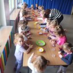 Dziewczynki tworzą własne silmy