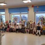 Wspólne świętowanie urodzin Pluszowego Misia