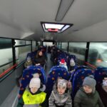 Podróż autobusem dzieci z grupy Krasnoludki i Niedźwiadki