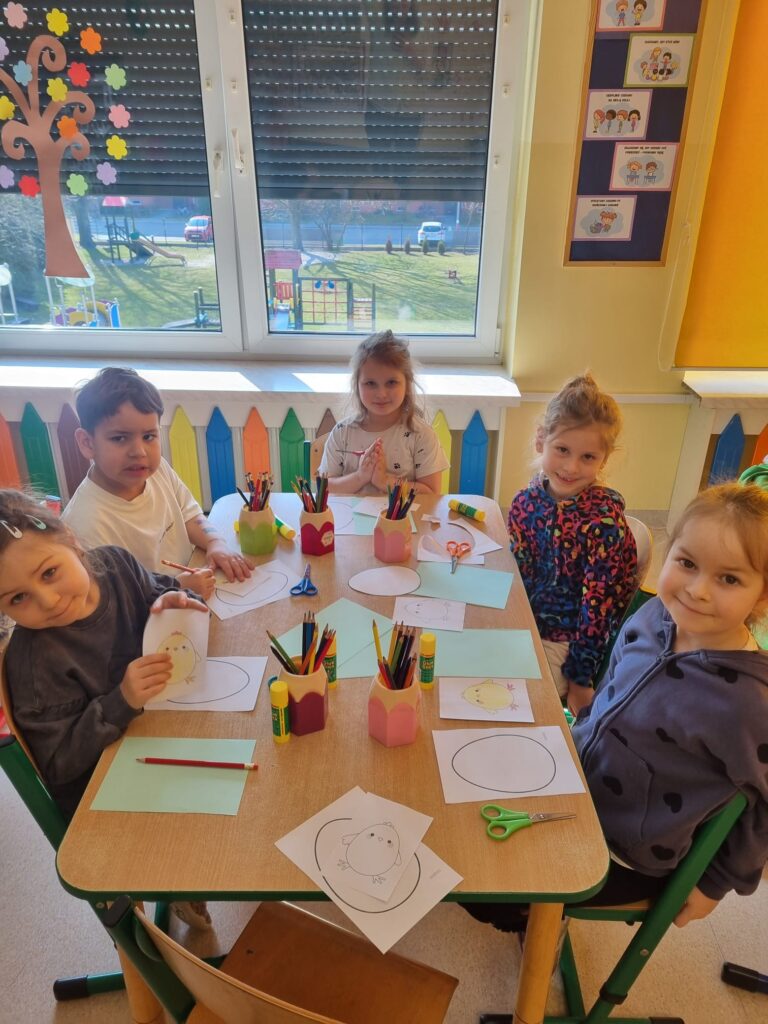 Twórcze działania przedszkolaków.