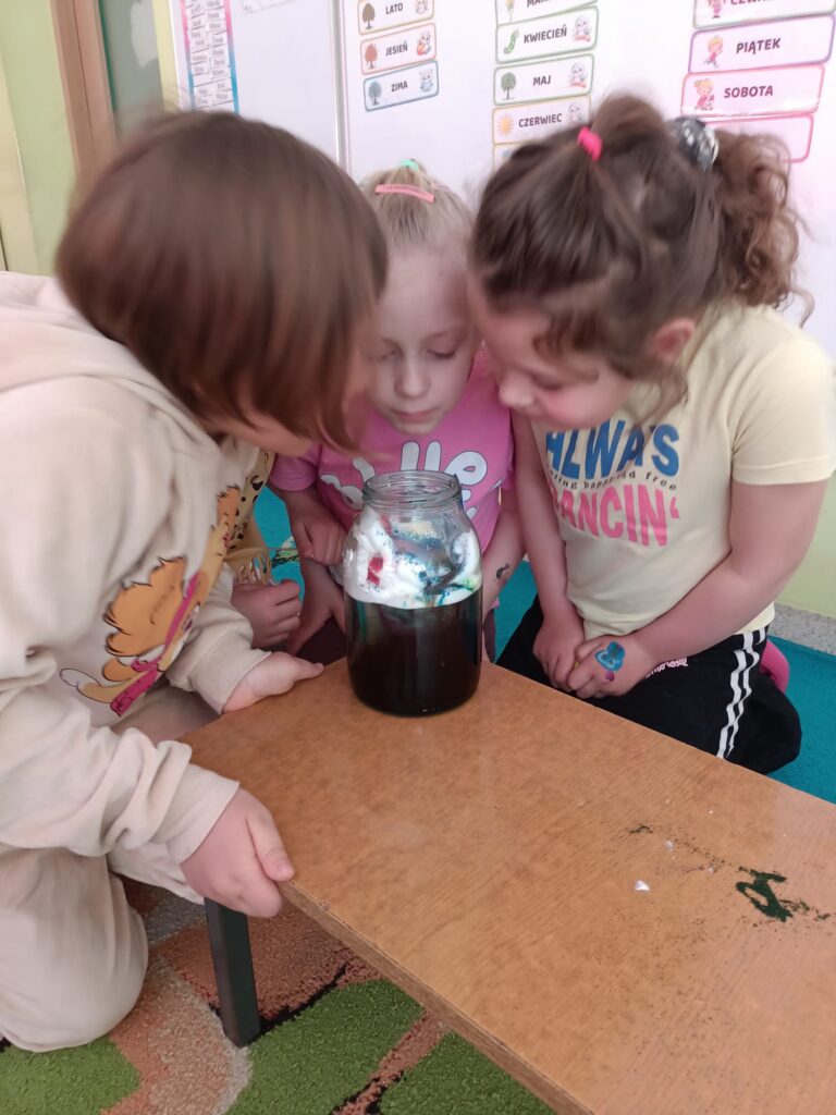 Mądre Sowy eksperymentują