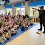 Wspólna zabawa z dziećmi