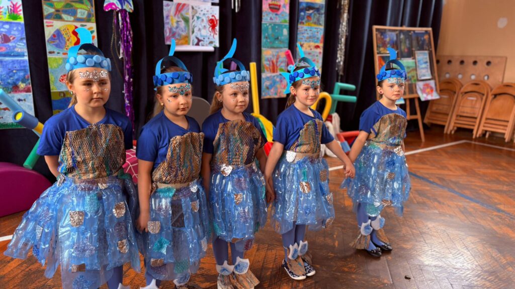 Pokaz mody ekologicznej "Jak ryba w wodzie"