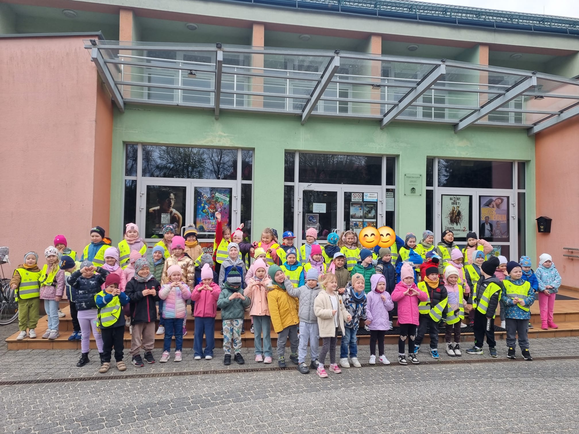 Zdjęcie grupowe przed MDK