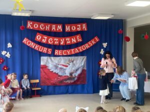 Wręczenie dyplomów i nagród.