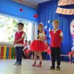 Występ artystyczny dzieci z grupy "Słoneczka"- recytacja wierszy