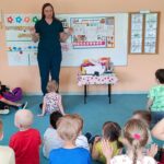 Dzieci poznają zawód lekarza